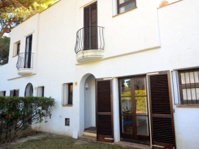 Nice apartment in Pals near beach
